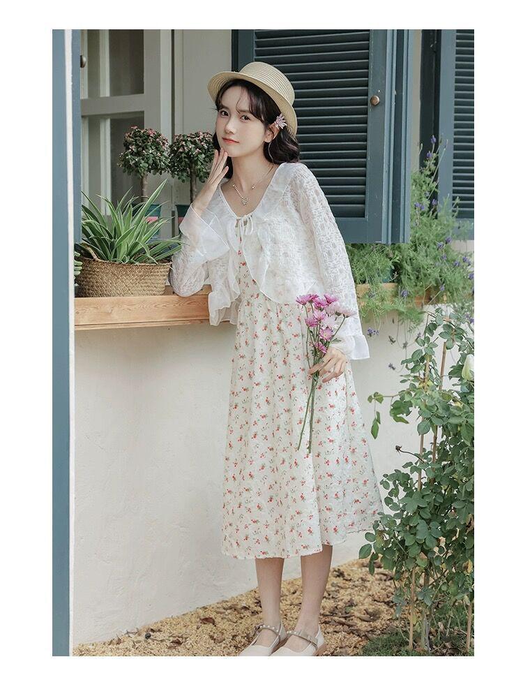 Fresh and Sweet Lace Sunscreen Cardigan & Camisole Dress Shawl for Women - Summer Age-Reducing Temperament