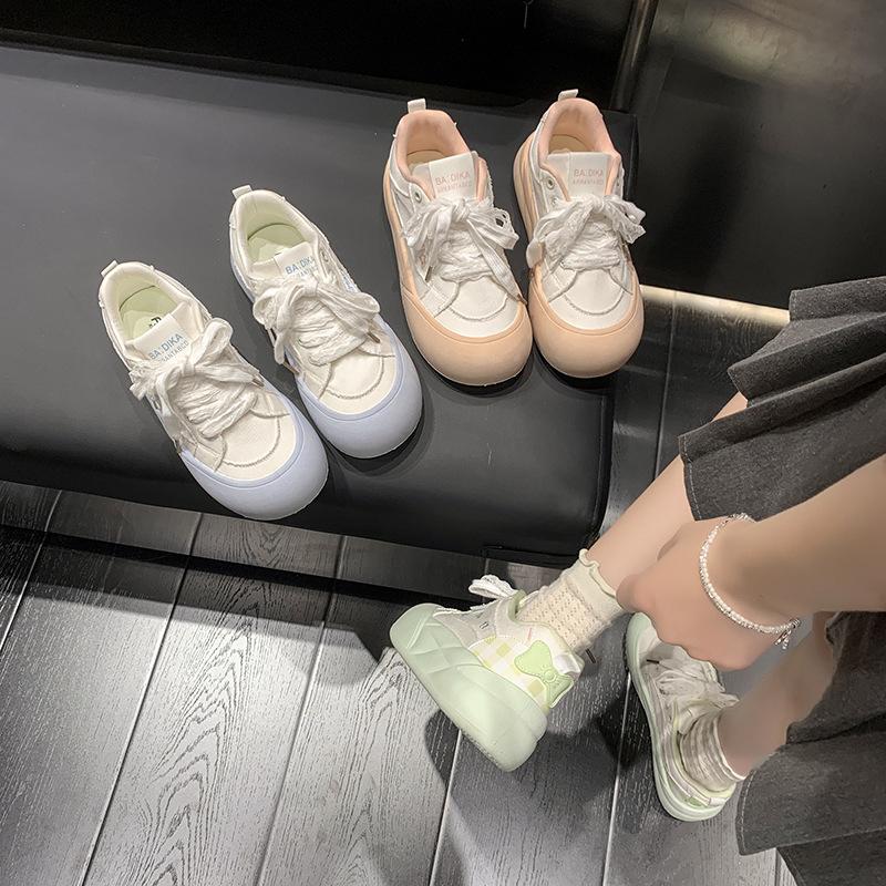 Korean board shoes women's 2025 new summer platform white shoes with skirts student niche bread shoes
