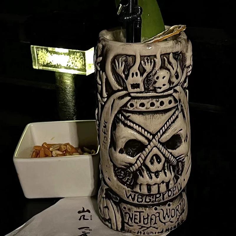 Tiki Mug Creative Mug Coffer Mug with Haunted House Design