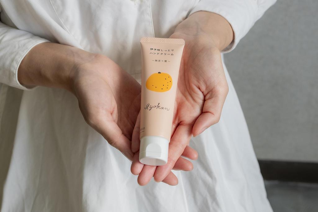 Yaetoco Iyokan feuchte Handcreme 60g