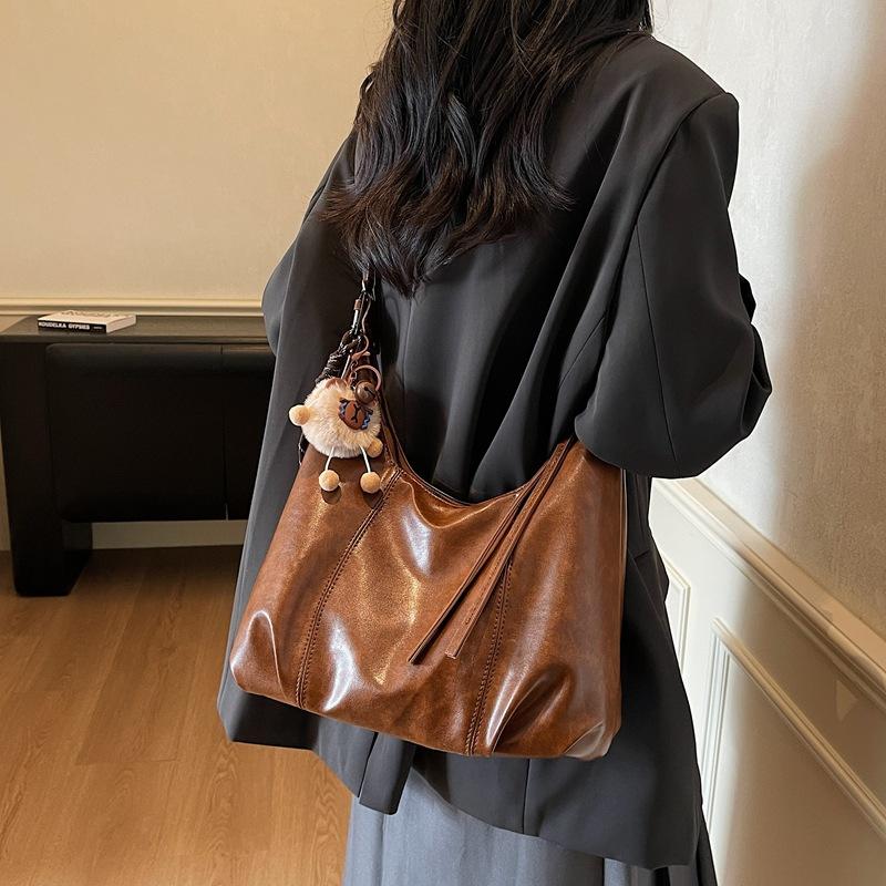 Vintage Tote Bag Women's 2025 Winter New Fashionable Large-capacity Shoulder Bag Trendy Versatile Commuter Messenger Bag