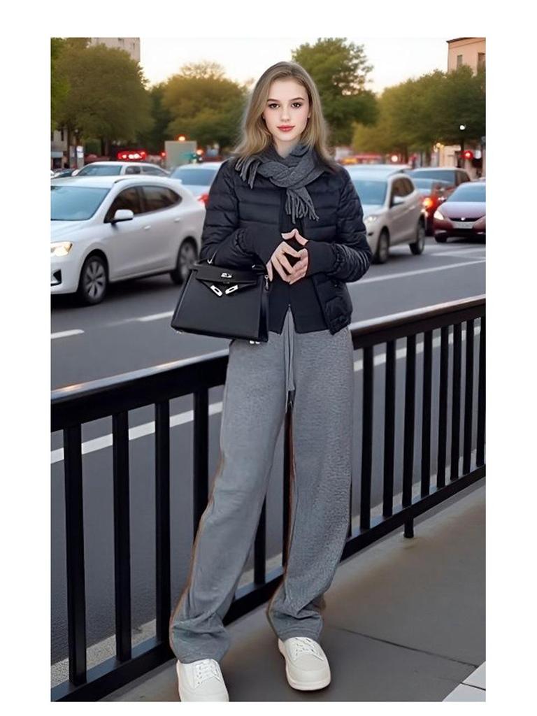 Women's Lightweight Slimming Down Jacket, Stand Collar, Long Sleeve, Short Coat, Versatile for Autumn/Winter, Casual Commute Style.