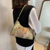 This Year's Popular Casual Design Bag 2025 New Trendy Girl Autumn Simple Armpit Bag Oil Painting Shoulder Small Square Bag