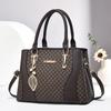 tmospheric texture, women's portable messenger bag, new large-capacity bag, commuting versatile