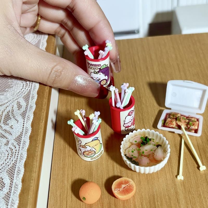 1 Set Dollhouse Accessories 3D Kawaii Simulation Mini Chopsticks Chopstick Model For Miniature Kitchen Decoration