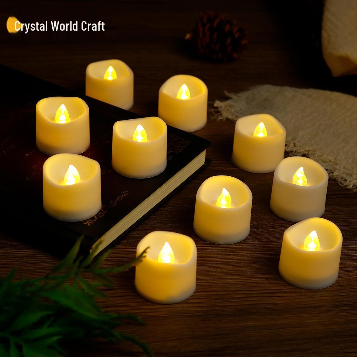 

Глянцевая желтая светодиодная свеча-таблетка с 6-часовым таймером для свадебных, гостиничных и хэллоуинских украшений.