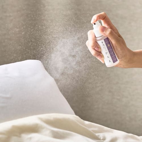 Ichida Shoten Piloma Pillow Fragrance, Lavender, 30mL. A Plant-based Pillow Mist Created by a Sleep Specialist. Supervised by a Sleep Improvement Inst