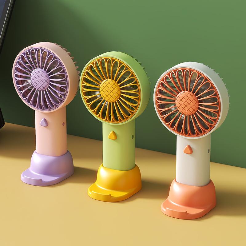 Compact Ultra-Quiet USB Rechargeable Desk Fan for Dorm & Office