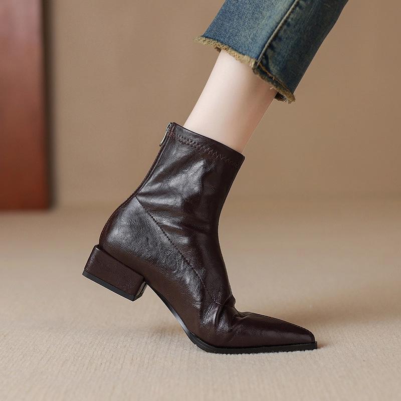 French pointed low heel brown elastic thin boots 2025 autumn and winter new thin short boots women's retro Chelsea boots