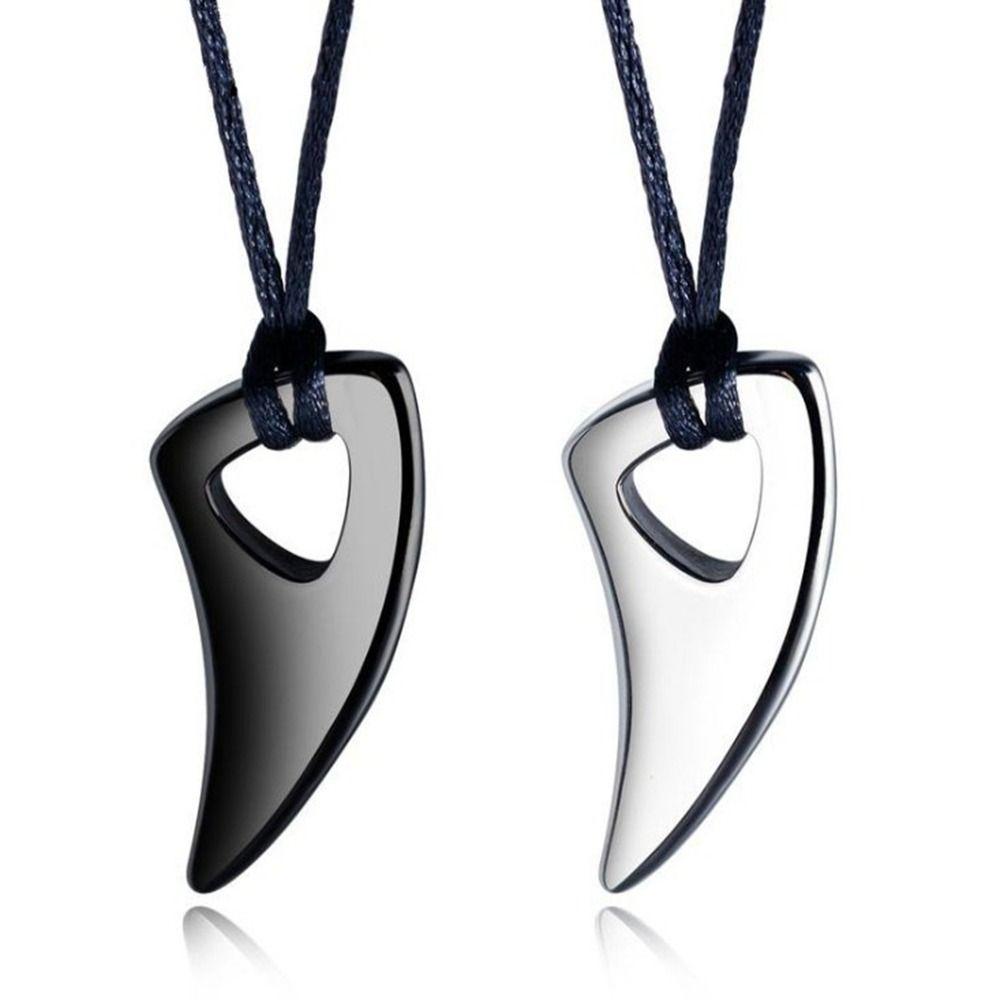Bull Horn Design Wolf Tooth Necklace Zinc Zinc Alloy Crescent Tooth Leather Rope Necklace  Men