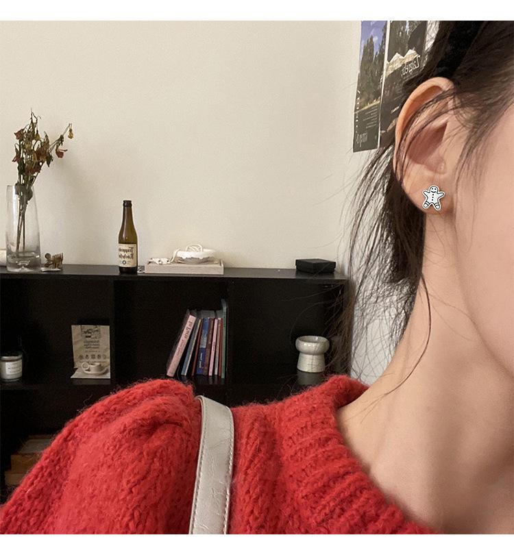 S925 Silver Cute Gingerbread Man & Bear Stud Earrings - Versatile Christmas Gift for Women