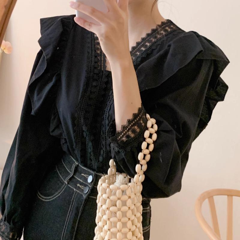 Chic Temperament Lace V-neck Patchwork Ruffled White Shirt Women Loose Casual Puff Sleeve Blouse Women Tops Elegant Vintage Slim Ladies Blouses 25976