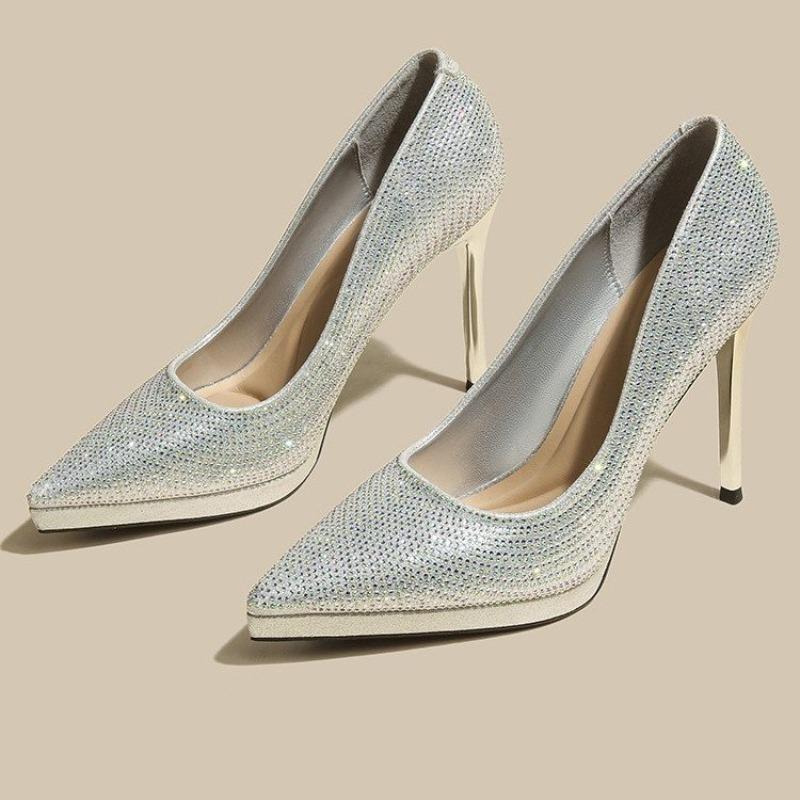 

Fashion Summer New Sexy Sequin Pointed Toe High Heels Women s Waterproof Bench Cover Feet Stiletto Heel Plus Size Single Shoes 40 серебряный