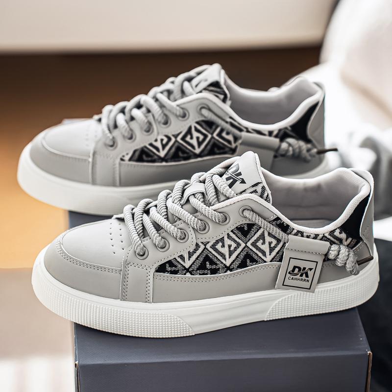 Neue Herren Klassische Ganzjahres Mode Niedrige Skateboarding Schuhe Bequeme Weiche Sohle Sneaker