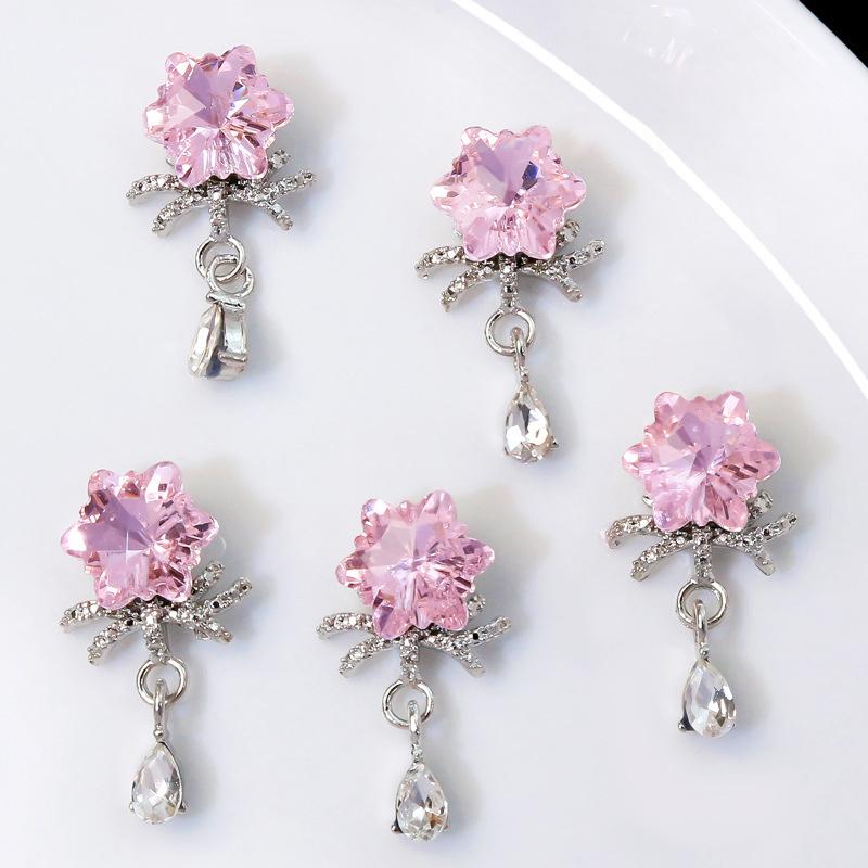 Świąteczny Wisiorek Płatka Śniegu Łańcuszek Części do Paznokci Stop Diament Ozdoby do Paznokci Brokatowe Świąteczne Akcesoria do Dekoracji Paznokci DIY