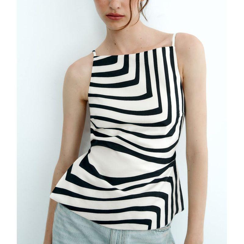 Spring New Arrival White Suspender Vest Fashion Casual Open Back Design Waist-Tight Short Top 3067066