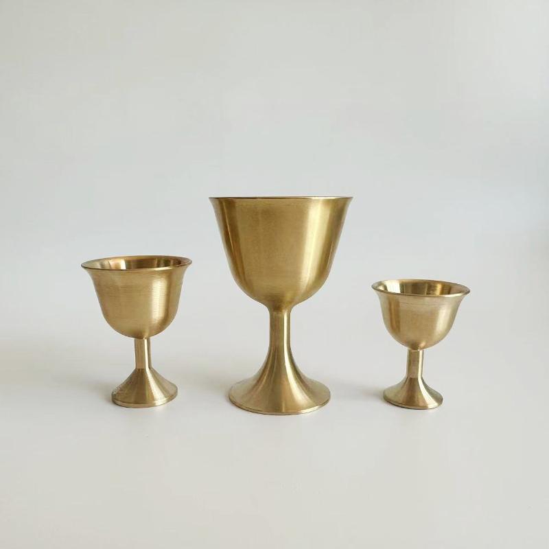 1Pcs S/M/L Vintage Brass Mug Red Wine Glass Good Gloss Copper Portable Smooth Edge Water Beer Cup Drinkware For Party Bar