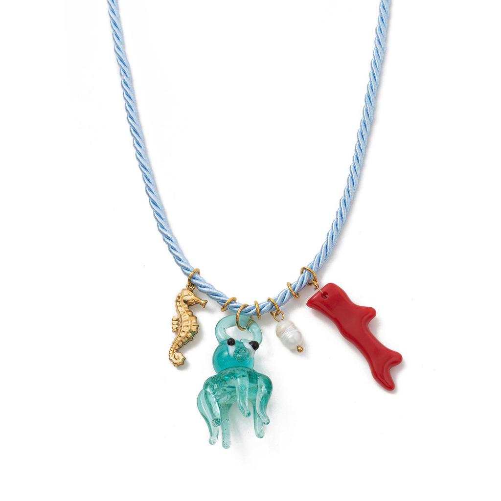 Trendy Starfish Pendant Necklace: Simple, Versatile, and Personalized Jewelry Accessory
