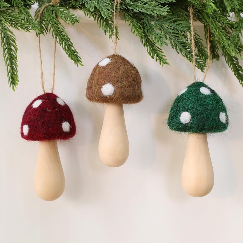 New Mini Christmas Wool Felt Mushroom Christmas Tree Pendant Faceless Midget Old Man Christmas Ornament Pendant Festive Supplies