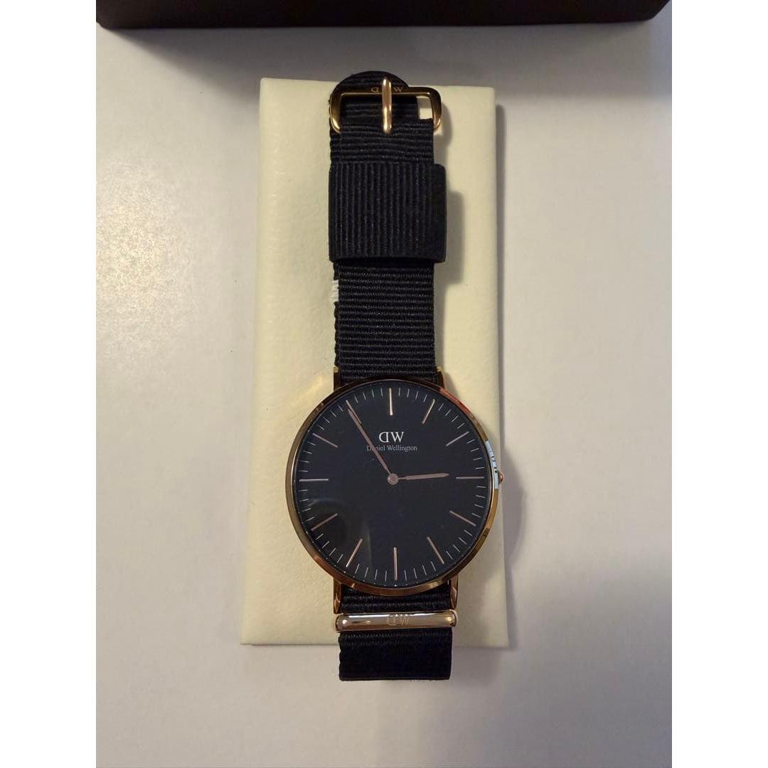 Used 76 Daniel Wellington Classic Cornwall 36mm DW