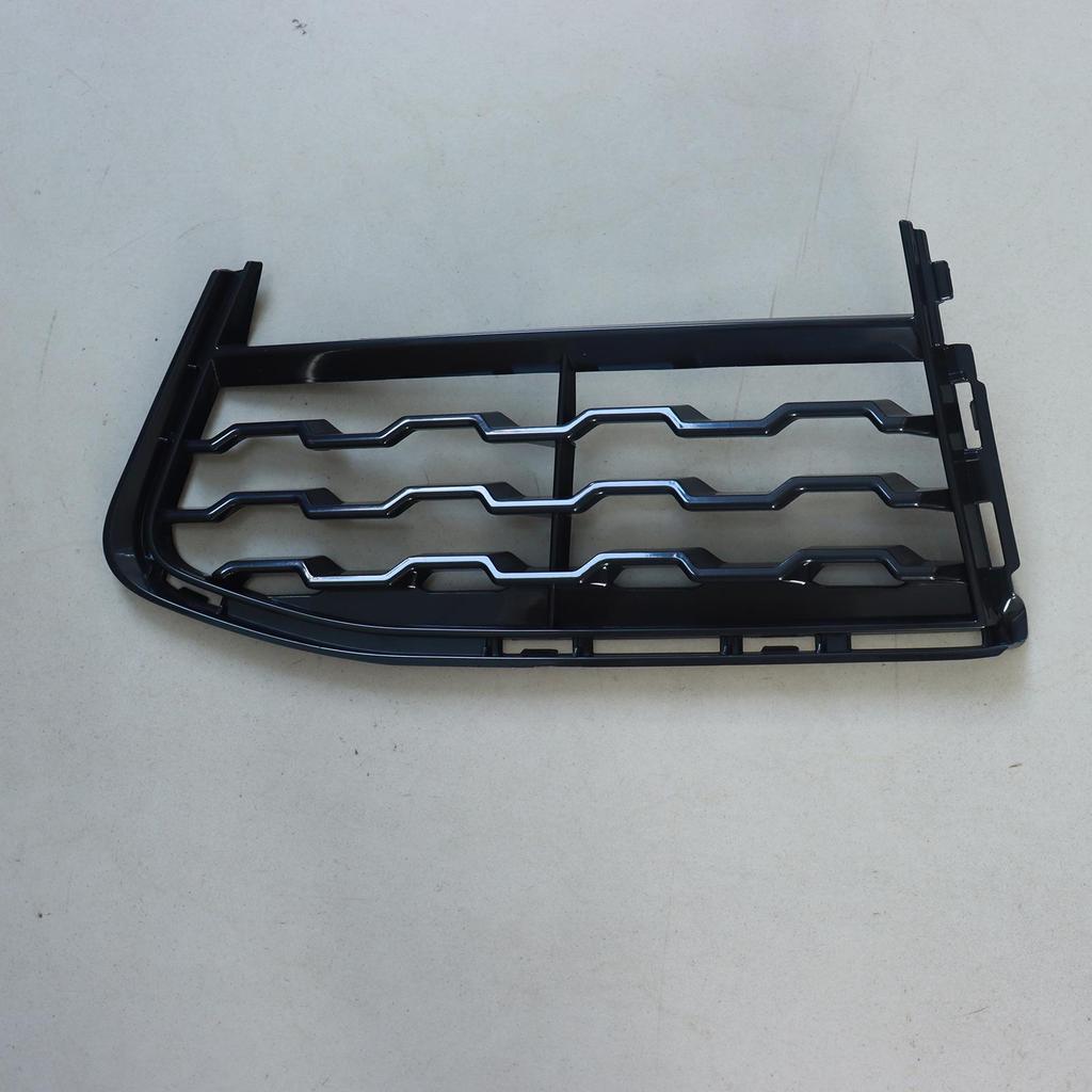Front Bumper Grilles for BMW G12 - Left & Right (51118092159 & 51118092160)