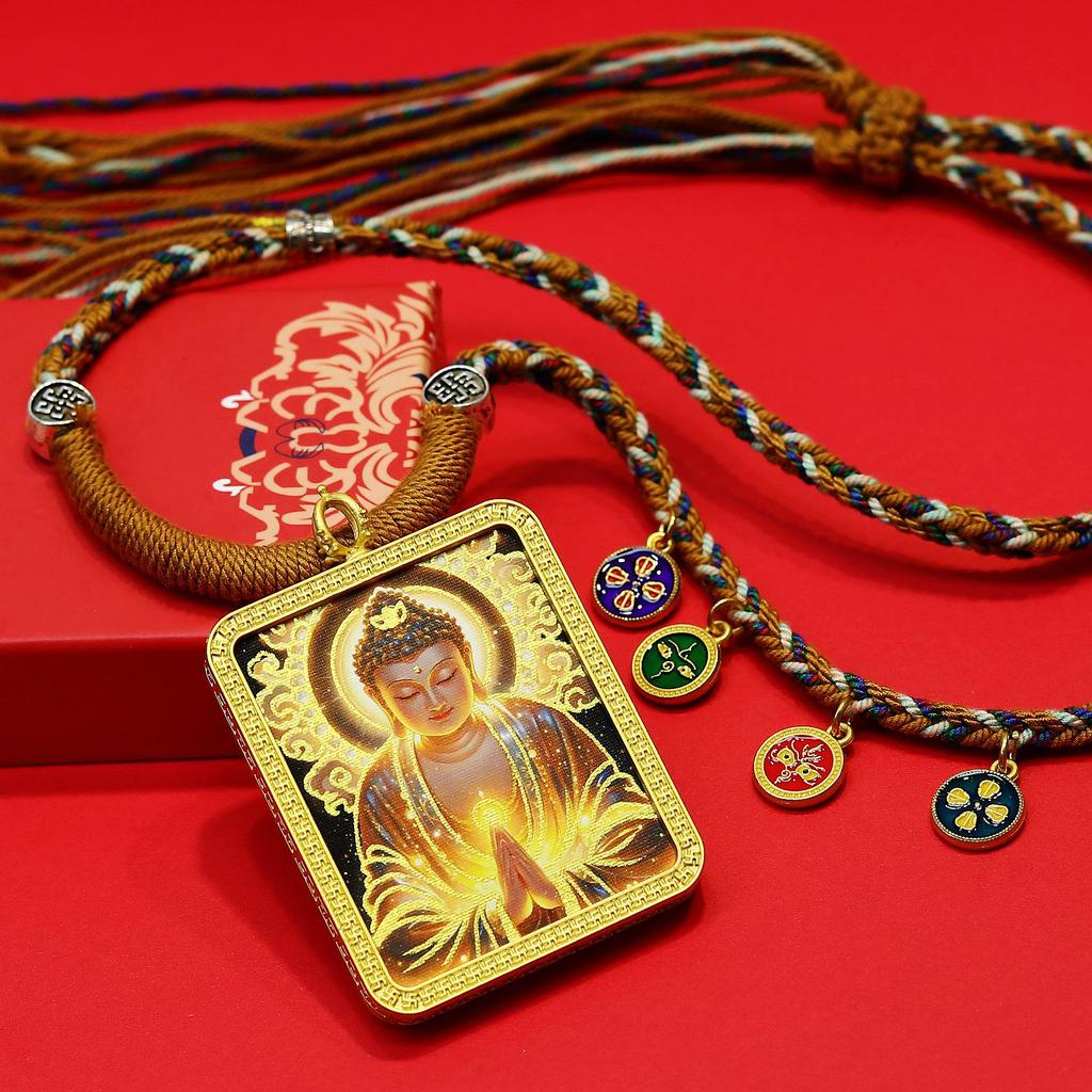 Vergoldete Buddhistische Thangka Anhänger Halskette: Halbhandbemalte Ksitigarbha, Maitreya, Shakyamuni Buddha Statue
