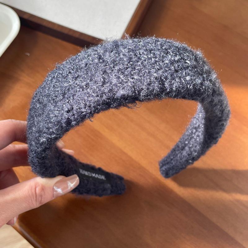 2025 Retro Fashion Solid Color Woolen Headband: Autumn/Winter Versatile Wide Hair Accessory for Women