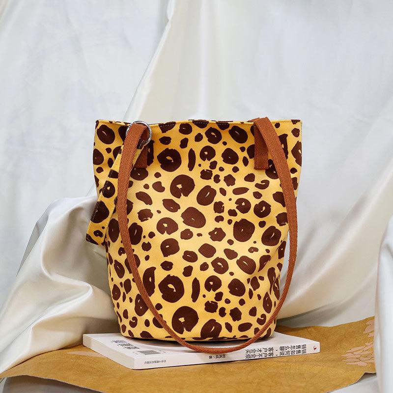 Women s Canvas Cat Tote: Cute Retro Bucket Bag for Shoulder or Hand Carry 18.5*28