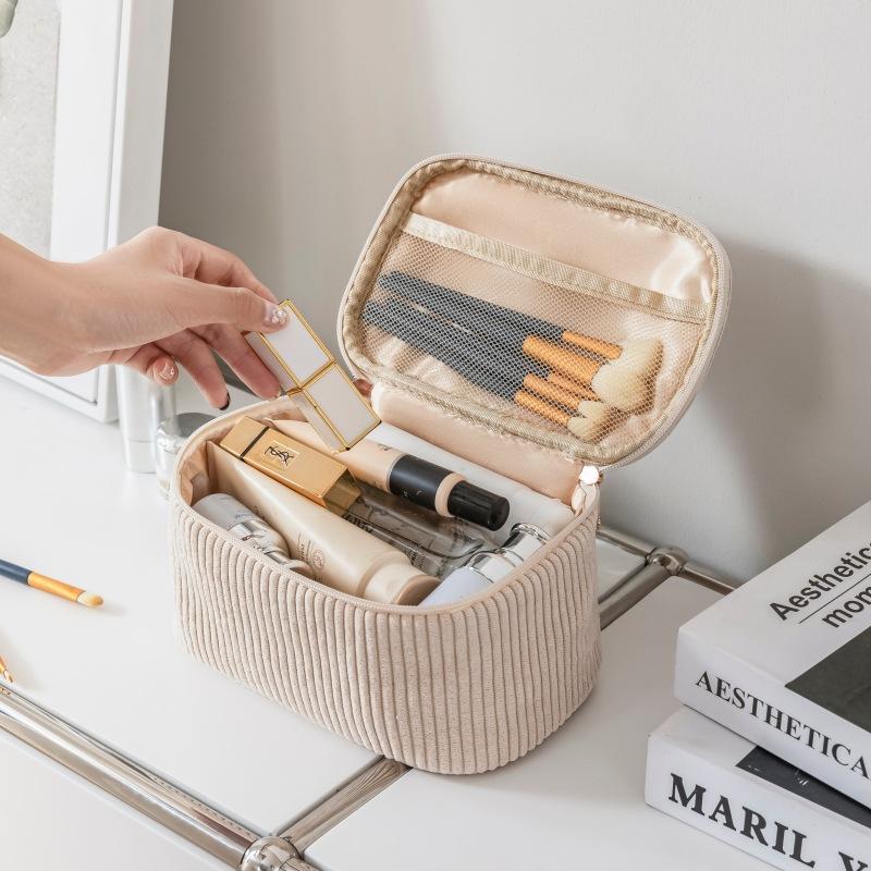 Corduroy Cosmetic Bag Travel Portable Lipstick Bag Organizer Handheld Washable Cosmetic Bag