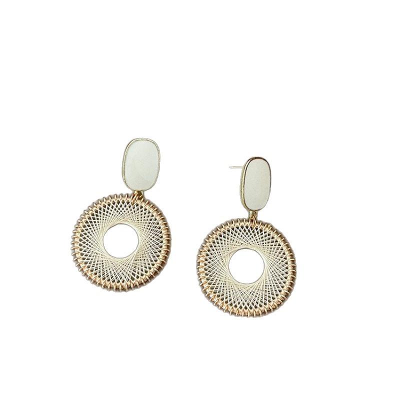 French beige woven earrings, high-end temperament vacation bohemian earrings for women