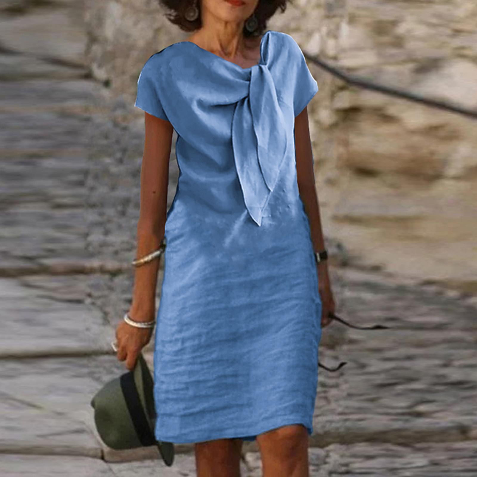 Модное прямое свободное платье средней длины с V-образным вырезом и галстуком-бабочкой — фото 12