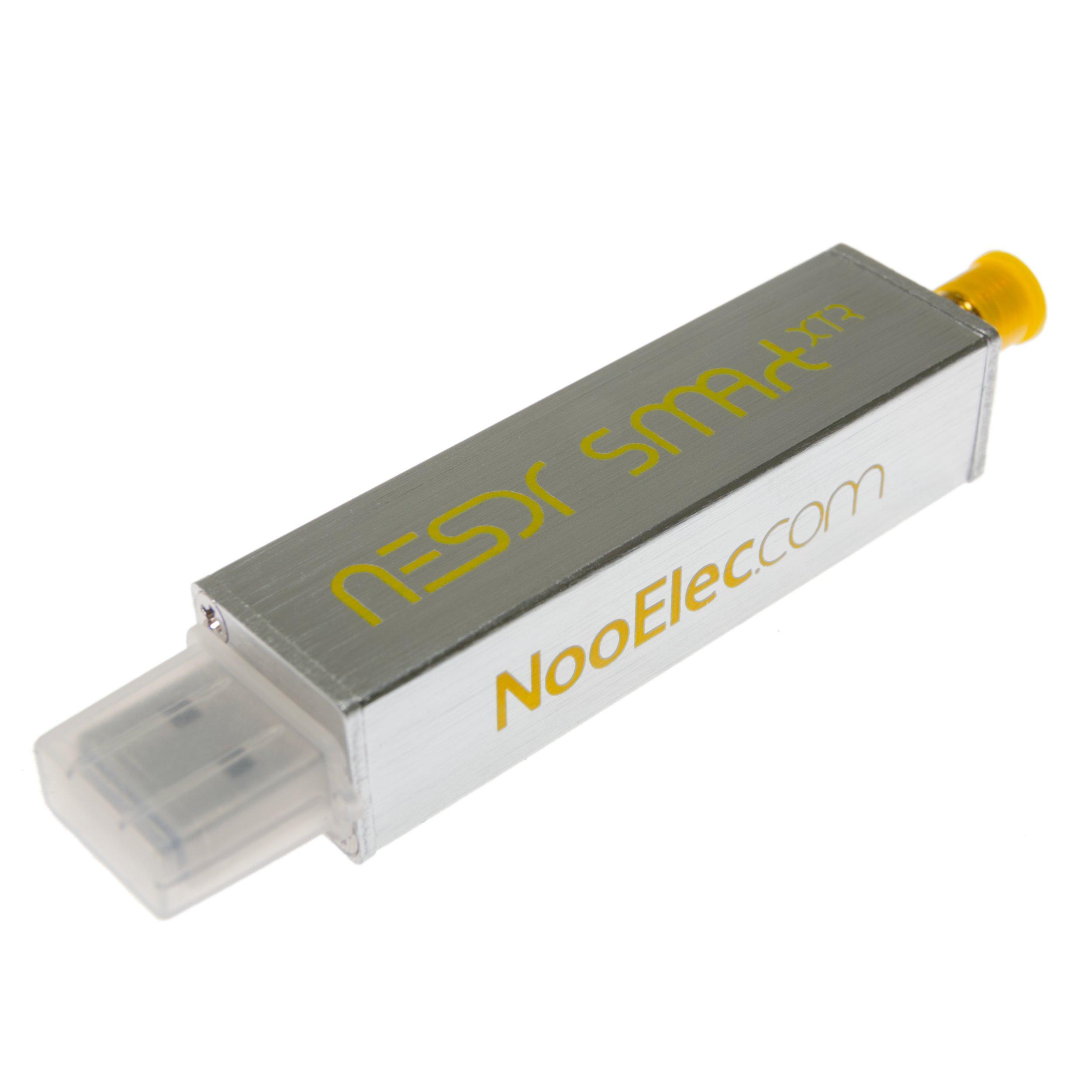 

Nooelec NESDR SMArt XTR SDR Premium з розширеним налаштуванням алюмінію та SMA RTL2832U та E4000 на основі програмного забезпечення, визначеного радіо - діапазон RTL-SDR,