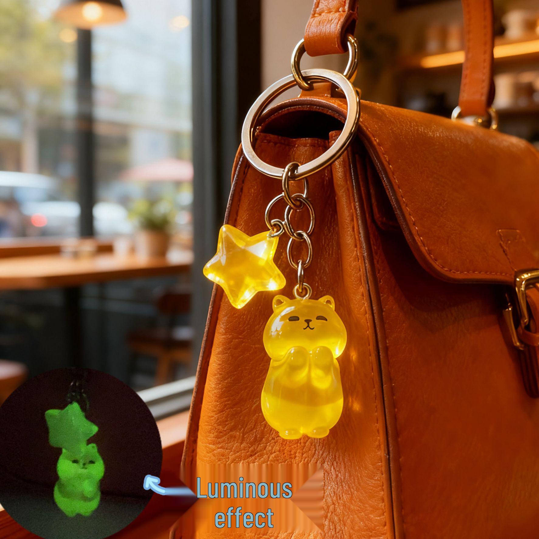 

Original Luminous Fortune Cat Keychain Resin Bag Charm Decoration