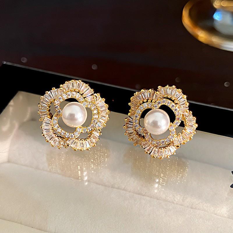 Elegante Geometrische Runde Zirkon-Ohrringe - Schlichte, Modische, Vielseitige Silber-Stecker