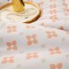 Donner Home Textiles Super Soft Seven-Hole Fiber Quilt