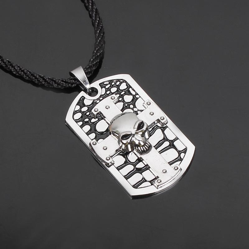 Alloy Electroplated Knitted Rope Chain Rock Men's Skull Cross-Piercing Punk Neck Accessory for Gift