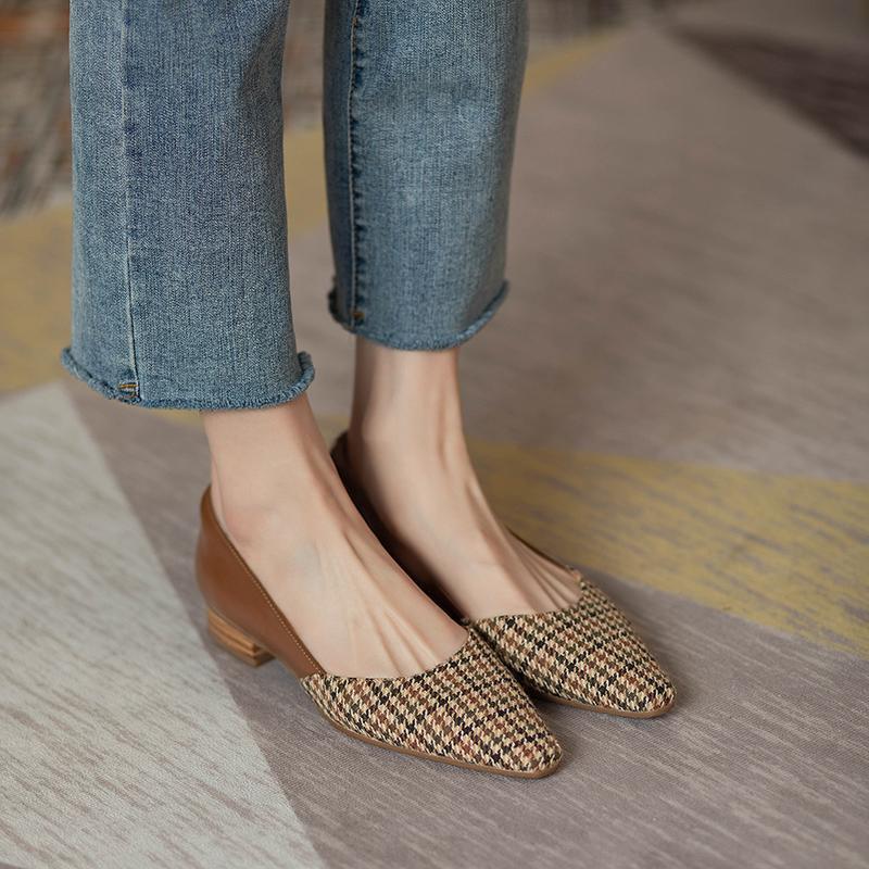 2025 Spring Small Fragrant Wind Medieval Shoes Internet Celebrity Plaid Cloth Color Matching Low Heel Light Mouth Pointed Head Flat Sole Shoes Women