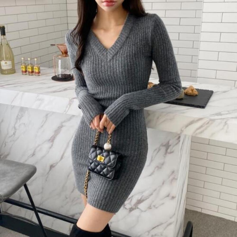 New ArriValS Open Run Women S Halloween Long SleeVe V Neck Fitted Sweater