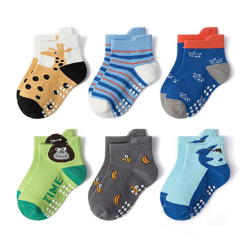 6 Pairs Boys' Non-Slip Socks – Cute Cartoon Pattern Kids Socks, Breathable Comfortable for Indoor & All Seasons