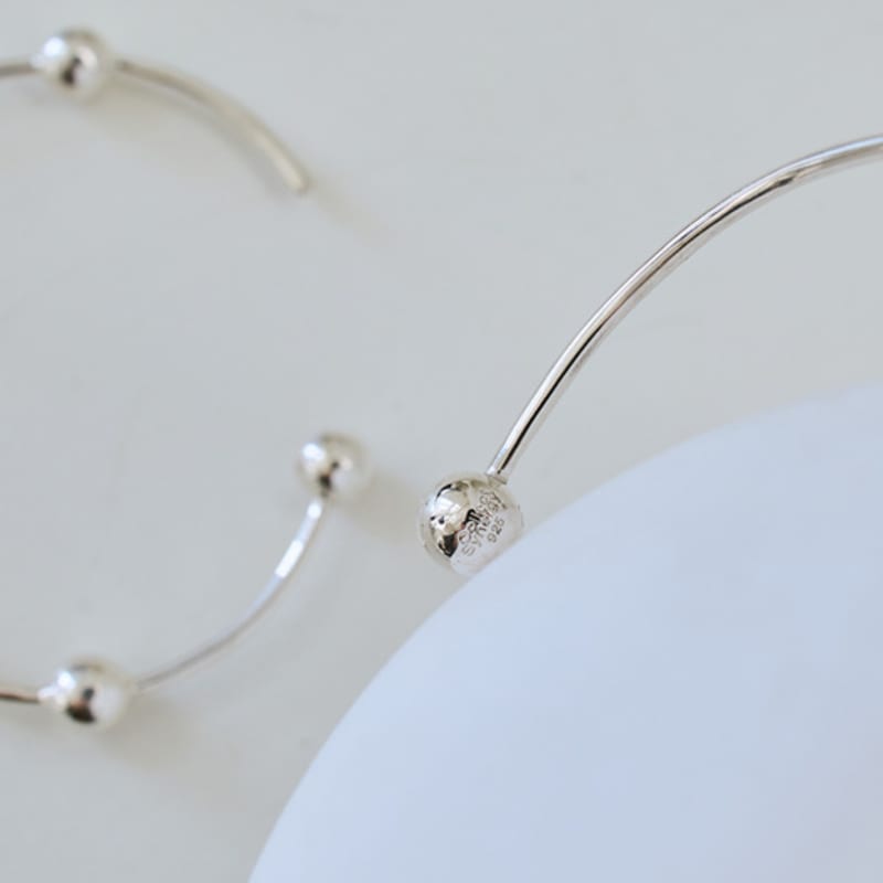 COLLECT SYNERGY quinetet ball cuff bracelet