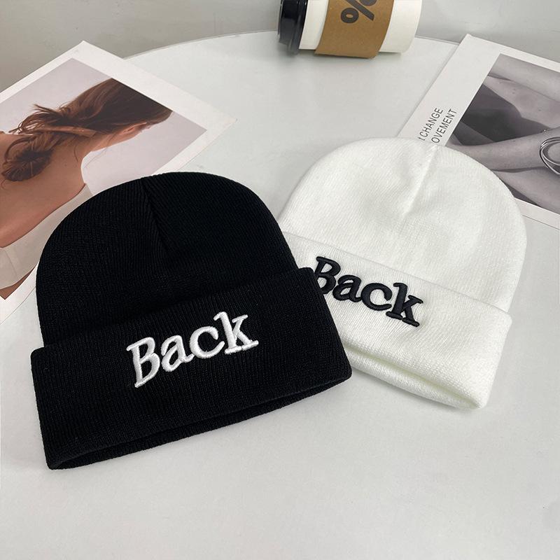 Gestrickte Mützen für Männer im Winter Modische und vielseitige Wollmützen für Herbst und Winter Warme Melonenmützen Kalte Mützen für Frauen