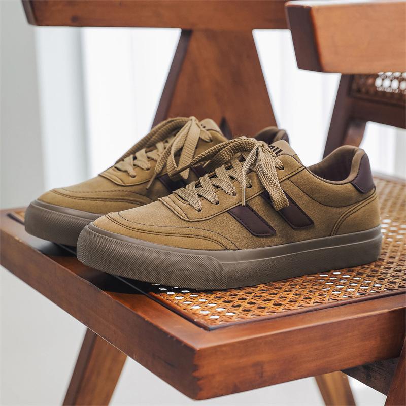 

Осінні чоловічі парусинові туфлі Корейська версія спортивної моди повсякденні дихаючі інс модні студентські кеди трендові чоловічі туфлі 7987 44 хакі