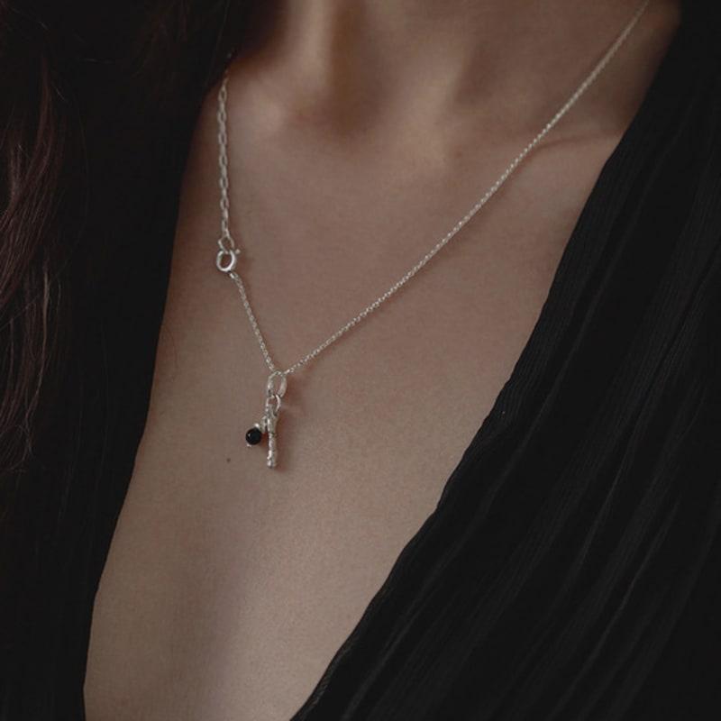 MADE BY EGO Onyx branch necklace