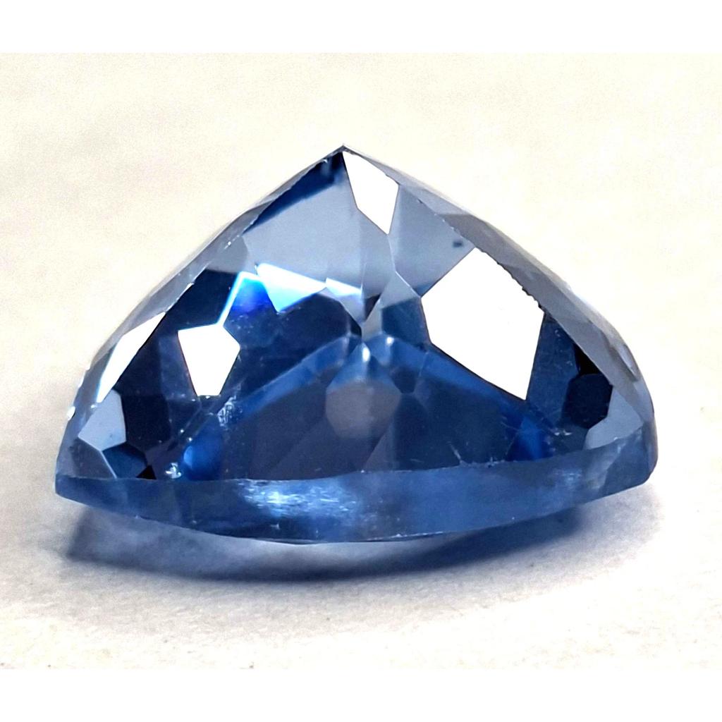 Beautiful Natural Blue Aquamarine 8-10 Ct Trillion Cut Certified Loose Gemstone