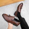 Luxusmarke Lederschuhe Braun Schwarz Slipper Quasten Herren Freizeitschuhe Hochzeit Büro Bankett Loafer Herren Mokassins