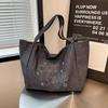Commuter foreign shoulder bag women's summer new large-capacity student tote niche shoulder women's bag class handbag