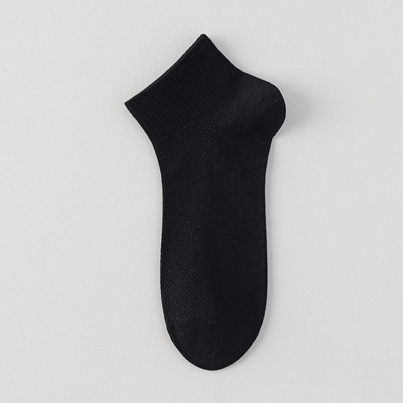 Men's Summer Thin Solid Color Versatile Breathable and Sweat Absorbing Boneless Mesh Short Socks