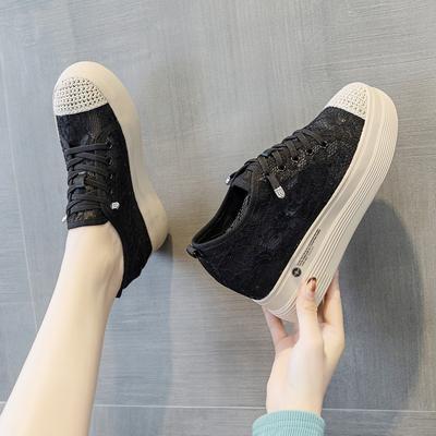 Obuwie damskie – Sneakersy