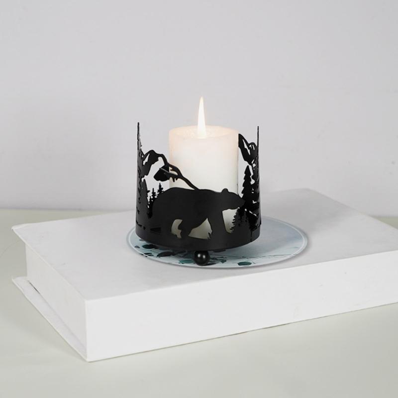 Metalowy świecznik z motywem leśnym Unikalny design Świecznik w kształcie zwierzęcia Stwórz ciepłą, przyjazną atmosferę Świecznik