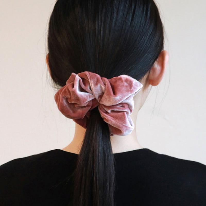 Less is more Velvet Scrunchie_7 colors